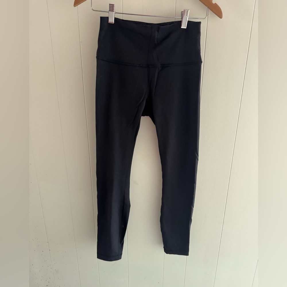 Lululemon Wunder Under Black 7/8 High Rise Leggings size 6